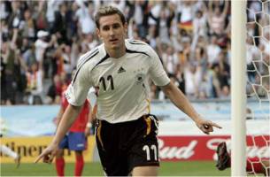 Klose: Tore 1 und 2