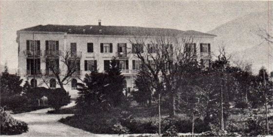 'Sanatorium und Wasserheilanstalt Dr. von Hartungen' in Riva am Gardasee: das Haupthaus